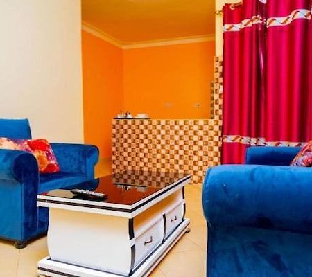 Airport Shoebill Hotel Ентебе Екстериор снимка